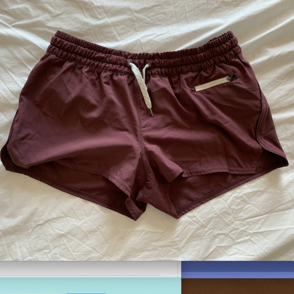 Vuori Shorts